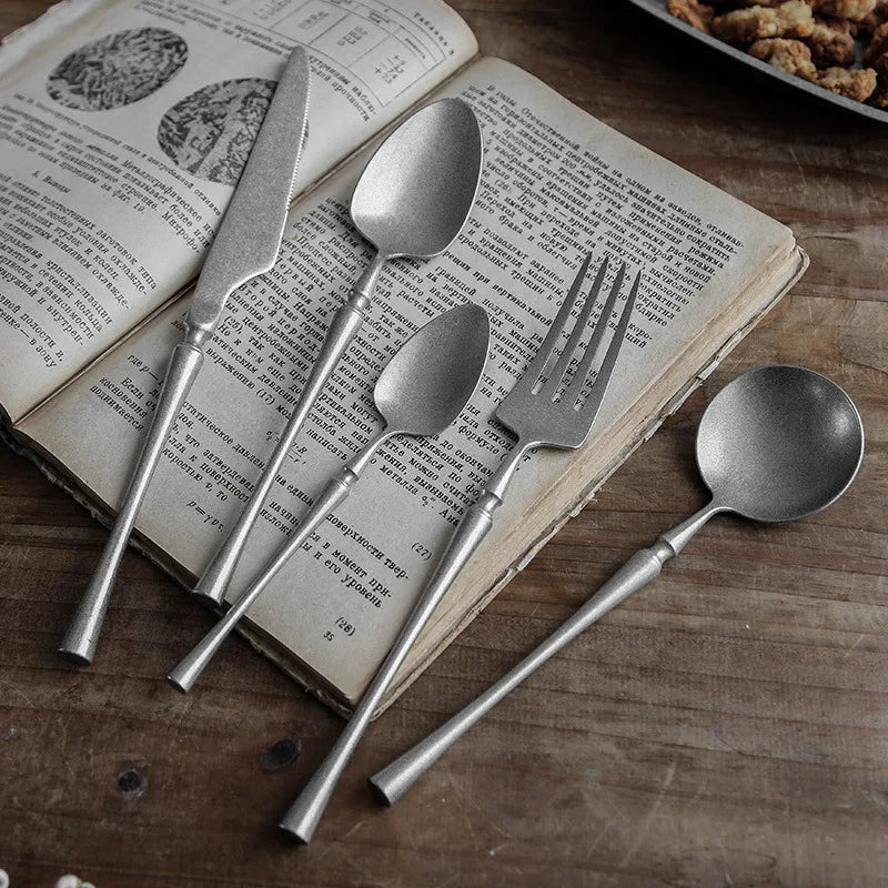 MONTELIER VINTAGE CUTLERY