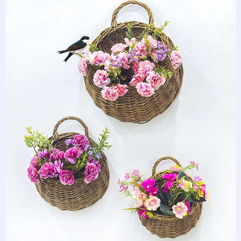 WALL RATTAN FLOWER PLANTER