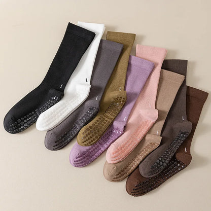 NON-SLIP YOGA SOCKS